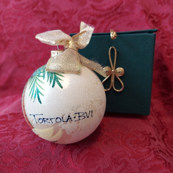 Eliane Palm Tree Christmas Ornament - Picture 2 of 6